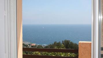 Kamar | Pemandangan pantai/laut