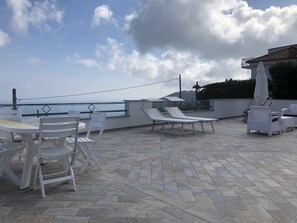 Outdoor dining - Villa I Gelsi (with sea view) (Massa Lubrense)