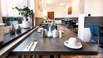 Colazione a buffet inclusa, servita tutte le mattine