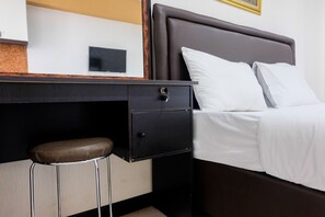 Room | 1 bedroom, desk, free WiFi, bed sheets - City View Studio @ Green Bay Pluit Apartment (Jakarta)