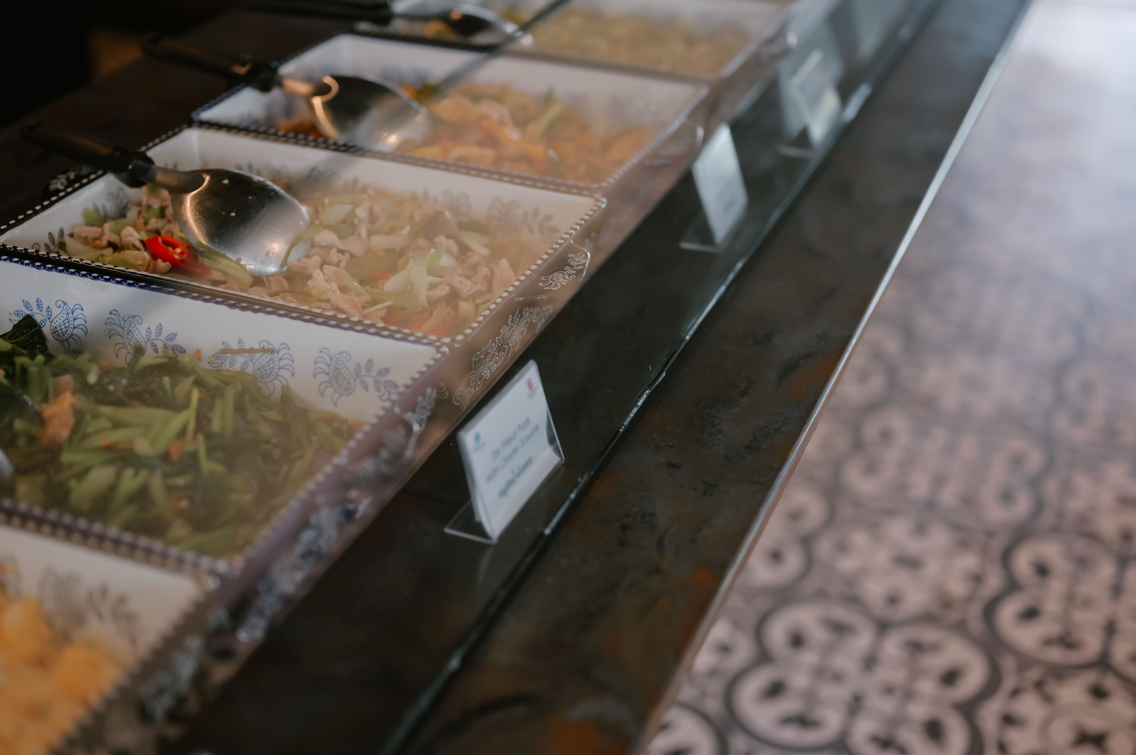 breakfast, lunch, dinner served; local cuisine