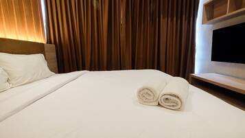 Room | 2 bedrooms, iron/ironing board, free WiFi, bed sheets