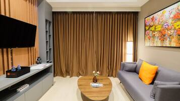 Room | 2 bedrooms, iron/ironing board, free WiFi, bed sheets