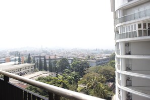 Room | Balcony view