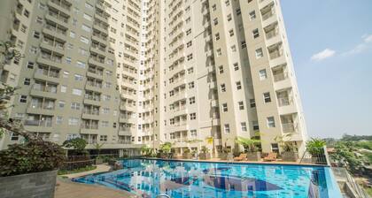 Clean and Cozy 2BR Apartment @ Parahyangan Residence