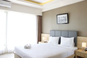 Room | 1 bedroom, laptop workspace, free WiFi, bed sheets - Stylish and Spacious Studio Galeri Ciumbuleuit 3 Apartment (Bandung)