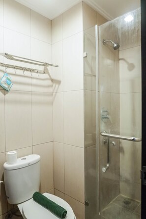 ห้องพัก | ห้องน้ำ | ฝักบัว, ผ้าเช็ดตัว