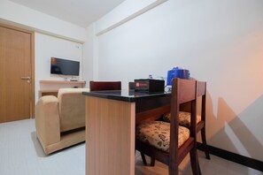 Zimmer | Essbereich im Zimmer