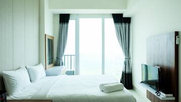 Room | 1 bedroom, desk, free WiFi, bed sheets