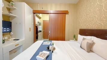 1 bedroom, free WiFi, bed sheets