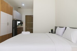 Room | 1 bedroom, desk, free WiFi, bed sheets