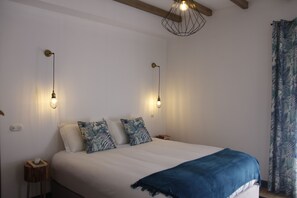 Comfort Double or Twin Room | Premium bedding, iron/ironing board, free cribs/infant beds, free WiFi - Pedra Nova - Turismo d'aldeia (Fundao)