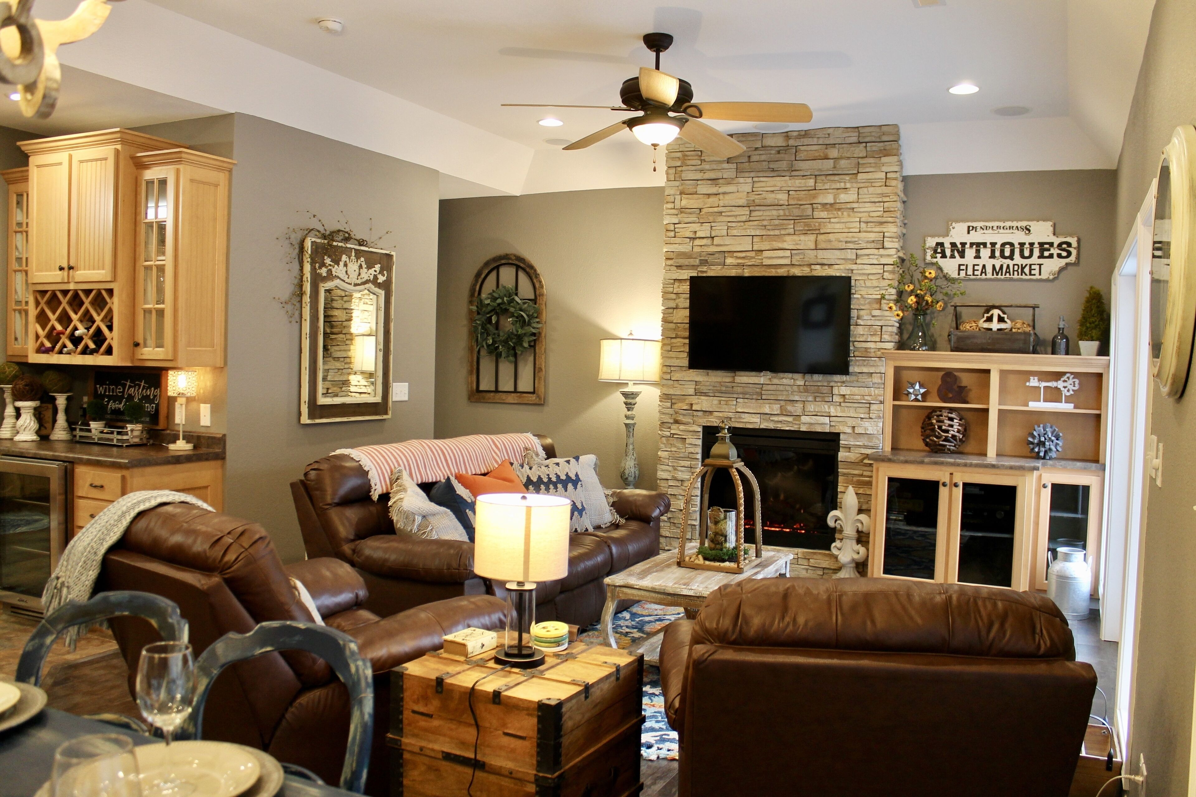 Vino Blanc Cottage/ Private Dock/ 