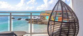 Beau condo 1 chambre face à l'océan à Maho!