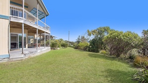 Unclassified image, 4 of 19, button - Twelve Apostles Port Campbell Bed & Breakfast (Port Campbell)