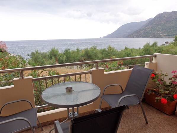 إطلالة من الشرفة