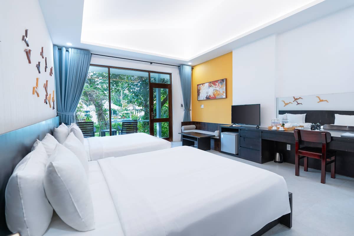Family Bungalow, 2 Double Beds, Pool View | 1 bedroom, premium bedding, Select Comfort beds, minibar