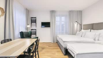 Schreibtisch, laptopgeeigneter Arbeitsplatz, Verdunkelungsvorhänge