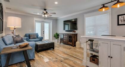 The Carlton* 3 min walk to Downtown Mt. Dora!!