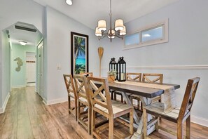 Private kitchen - Island Retreat (St. Augustine)