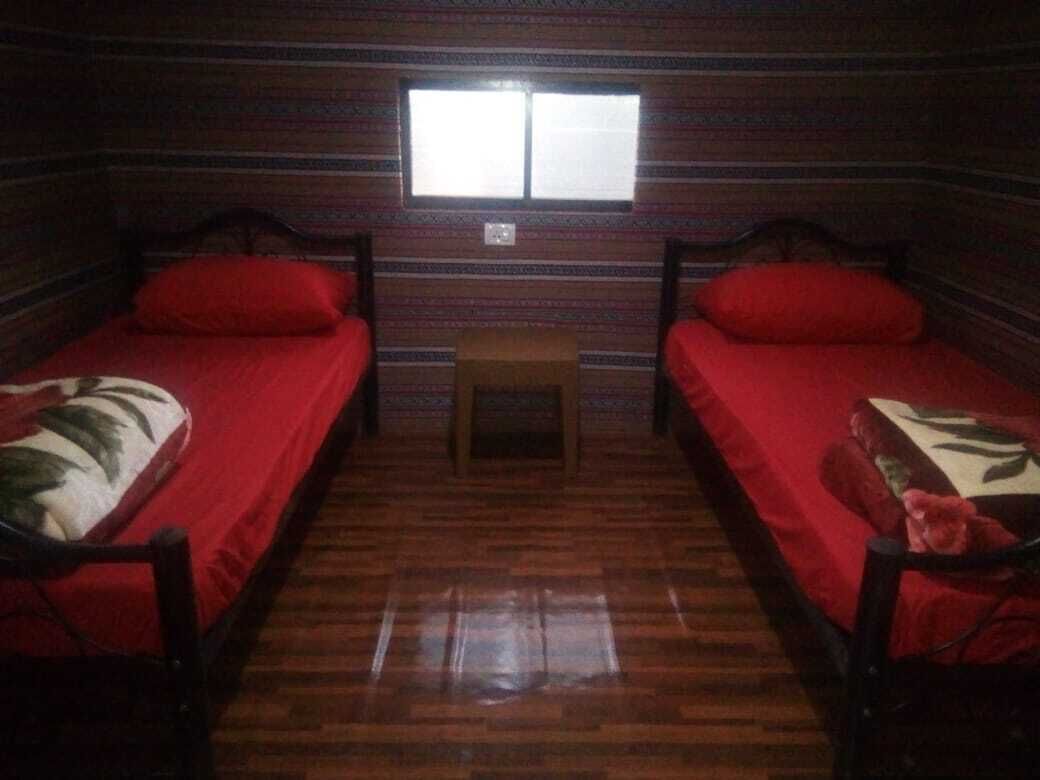 Tenda (Private Tent)