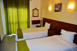 Twin Room (No elevator) | Pemandangan dari bilik
