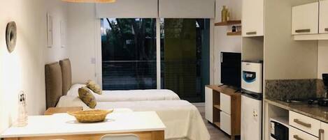 Premium bedding, individually decorated, iron/ironing board, free WiFi