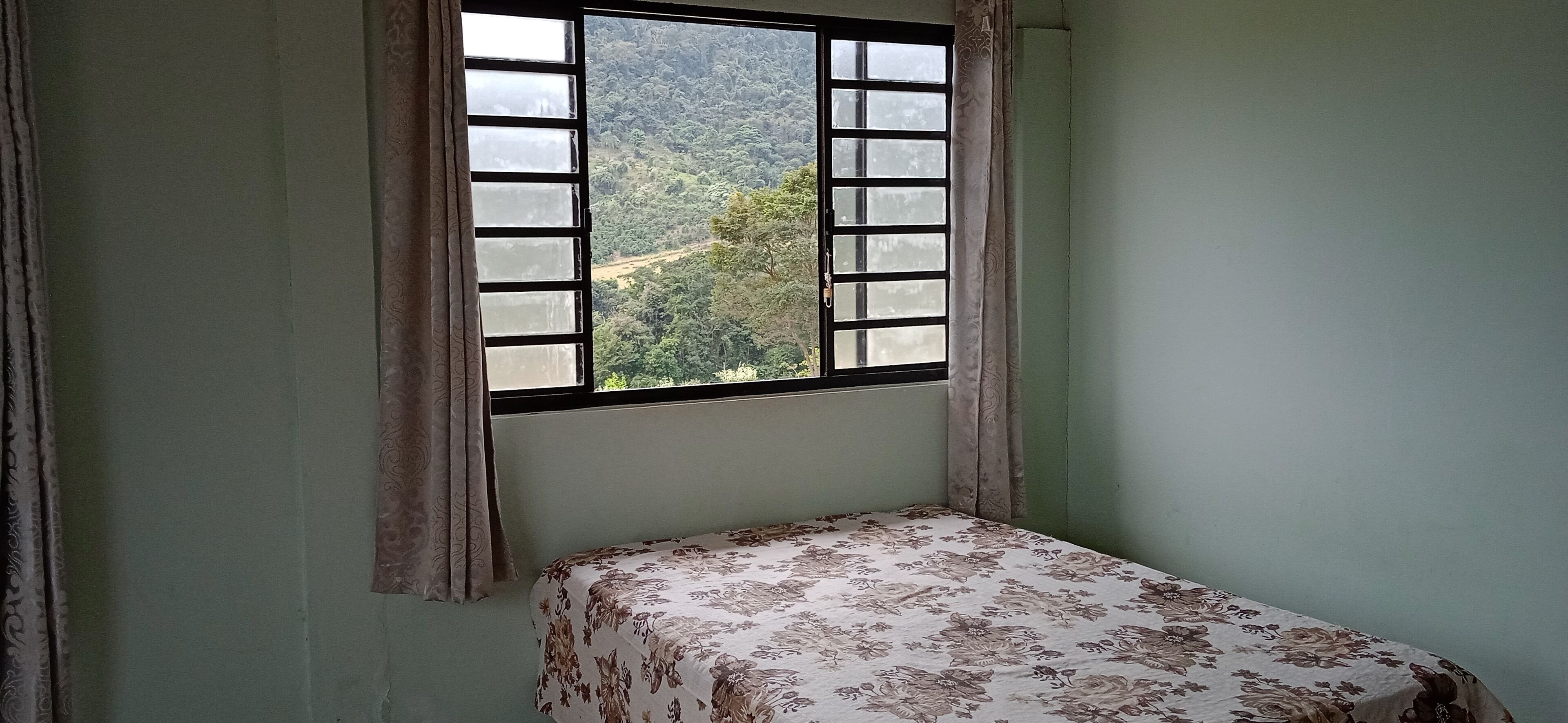 FULL CUP NEXT TO GUASPARI WINE