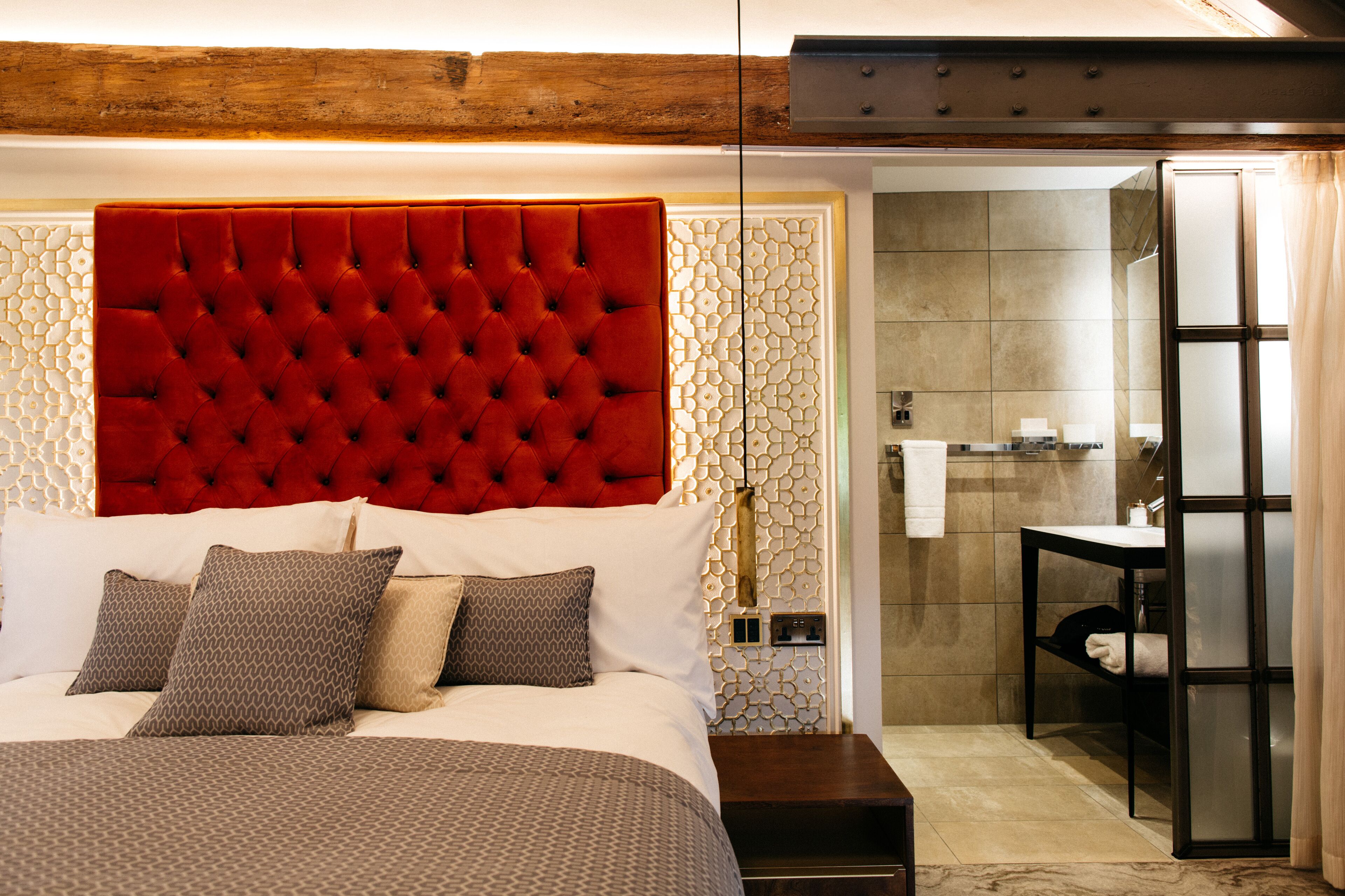 luxury room | living area | smart tv, ipod dock, mp3 dock