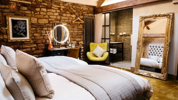 Deluxe-Doppelzimmer | 1 Schlafzimmer, hochwertige Bettwaren, individuell dekoriert