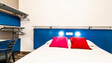 City-Doppelzimmer | Schreibtisch, Verdunkelungsvorhänge, schallisolierte Zimmer