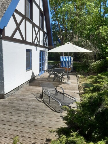 Very cozy 5***** half-timbered house with sauna & fireplace + terraces + attic