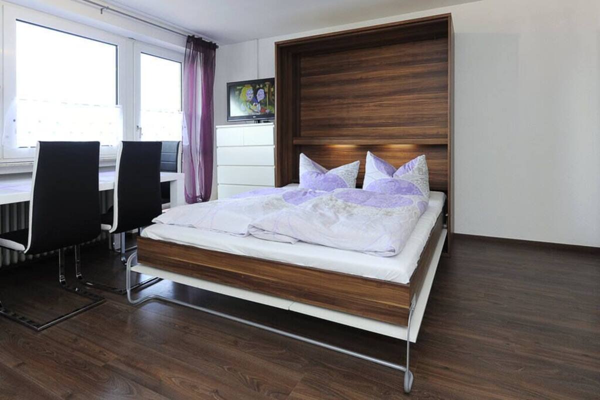 Apartment, 1 Bedroom (Gebrüder) | Hypo-allergenic bedding available, cribs (free), WiFi (surcharge)