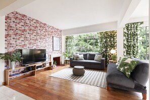 Living room - Greenery Urban Flat (Mexico City)