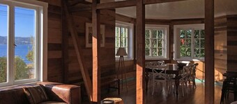 Beautiful refurbished traditional german house in lakefront