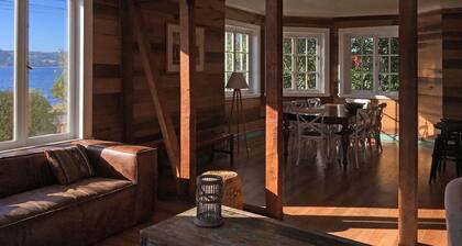 Belle maison allemande traditionnelle rénovée au bord du lac