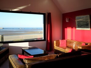 Apartment, 2 Bedrooms, Oceanfront | View from room