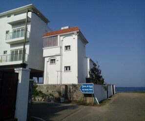 Front of property - Maxiprime otels Uthandi (Chennai)