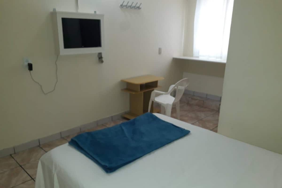 Güneşlik/perde, ütü/ütü masası, ücretsiz kablosuz İnternet