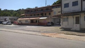 Front of property - Hotel Amorim (Biguacu)