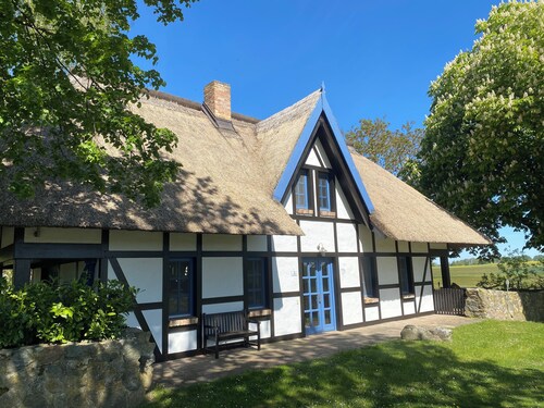 Charmantes und behagliches 5***** Fachwerkhaus mit Sauna & Kamin 