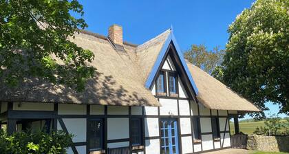 Charmantes und behagliches 5***** Fachwerkhaus mit Sauna & Kamin