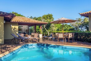 Piscina all'aperto