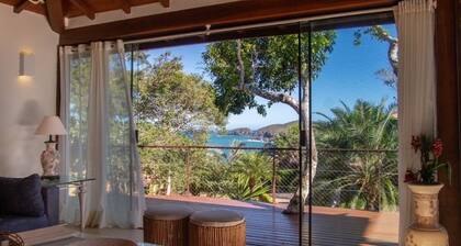 ALTISSIMO EXKLUSIVES HAUS AM MEER, 5 Suiten, privater Pool und Grill