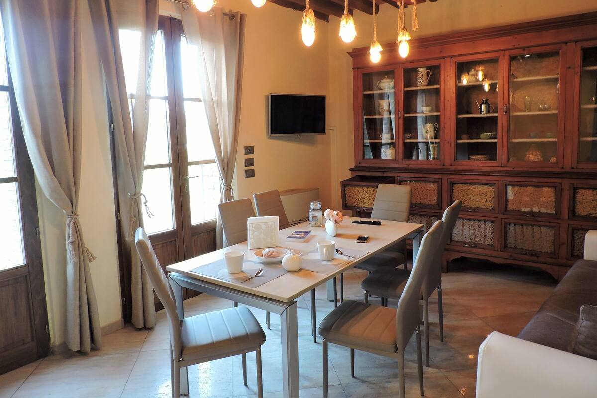 Villa, 3 Schlafzimmer, Gartenblick | Essbereich im Zimmer