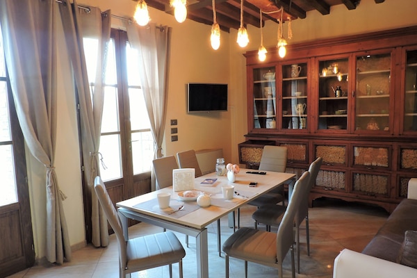 Villa, 3 Bedrooms, Garden View | In-room dining