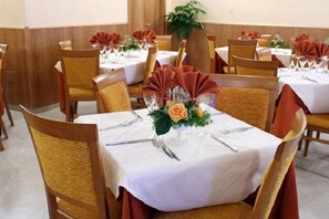 Esmorzar diari continental gratuït 