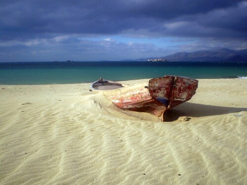 gatis place,  suite-studio,  center of naxos town, comfortable near to all!!!