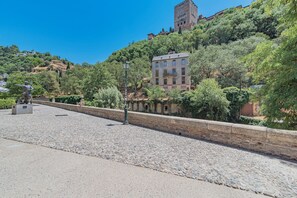 Exterior - DOMUS APARTAMENTOS GRANADA (Granada)