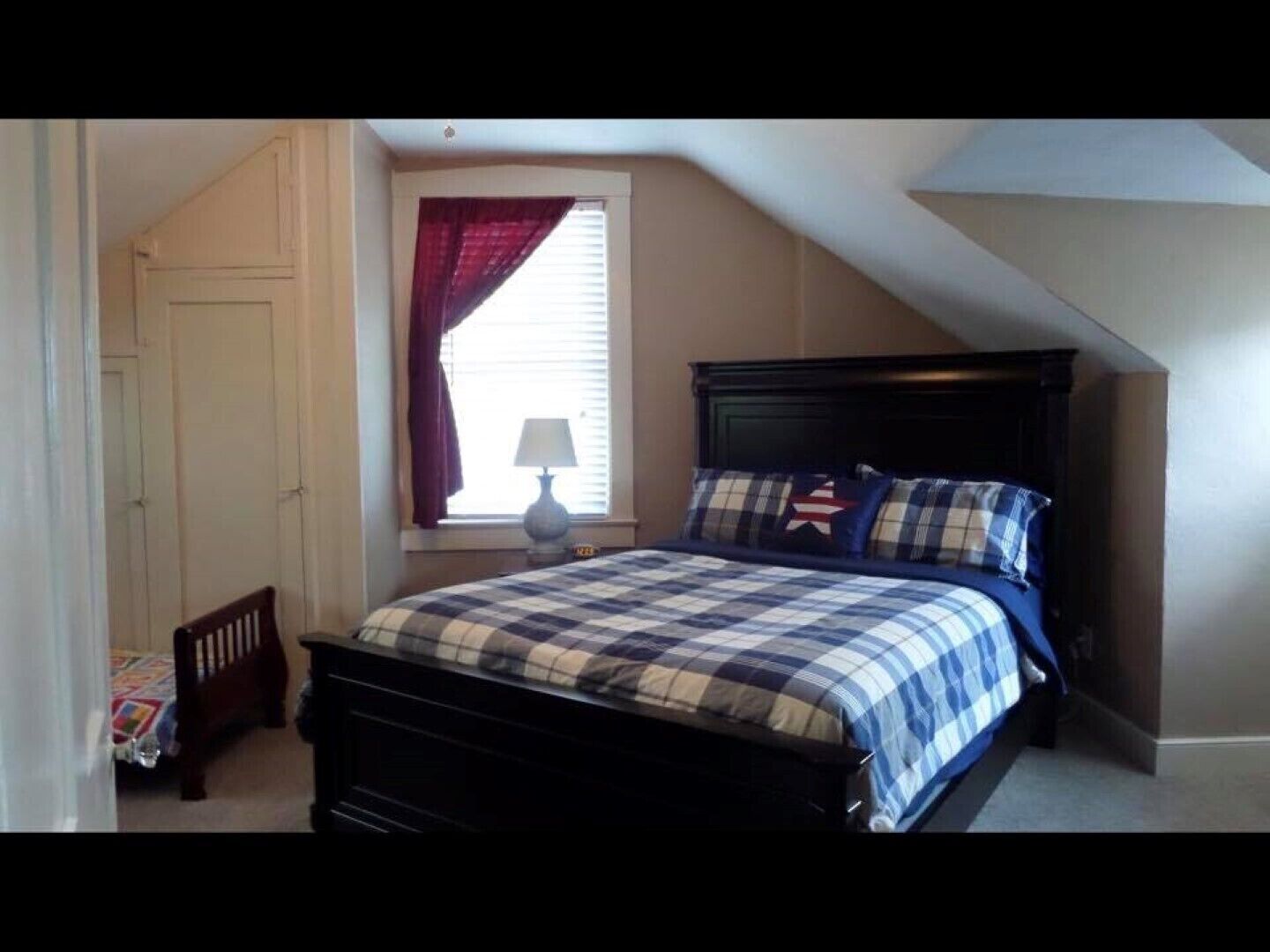 *Historical* The Guest House on Locust